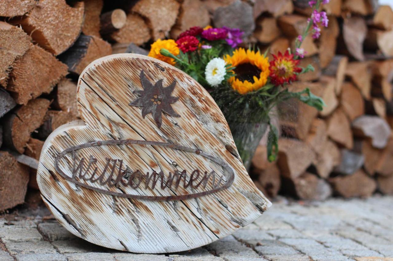 Appartementhaus Schirsner - Direkt Am See & Am Kurpark ชลีเอร์ซี ภายนอก รูปภาพ