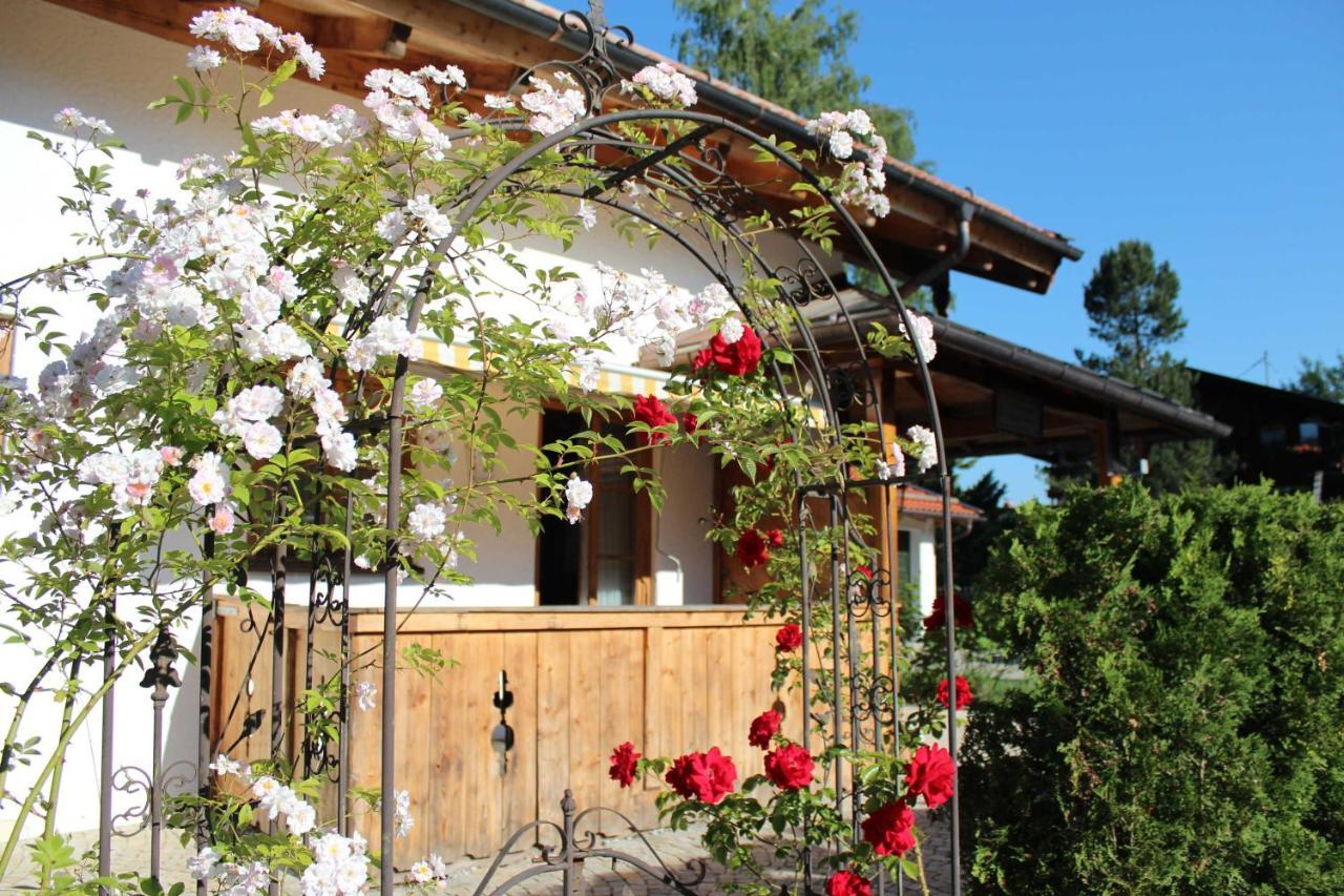 Appartementhaus Schirsner - Direkt Am See & Am Kurpark ชลีเอร์ซี ภายนอก รูปภาพ